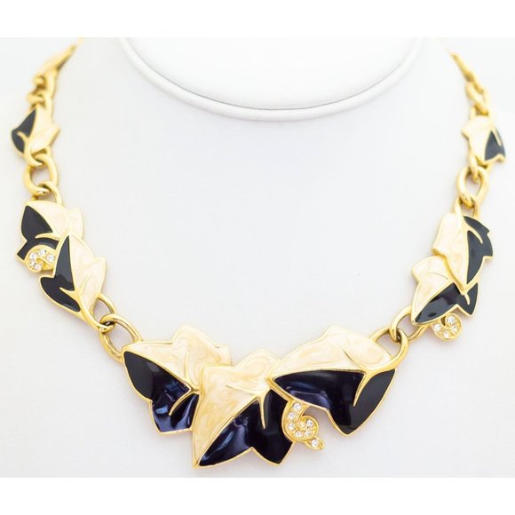 Vintage Gold and Black Bold Leaf Link Necklace 18 Inch by Trifari - AB1 - Picture 3 of 5